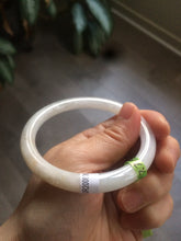 Load image into Gallery viewer, 57mm certificated Type A 100% Natural light green /yellow round cut Jadeite Jade bangle x60-9026