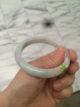 Load image into Gallery viewer, 57.8mm certified type A 100% Natural light green/purple Jadeite Jade bangle Q20-5749
