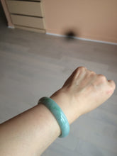 Load image into Gallery viewer, 51.7mm certified Type A 100% Natural sunny green Jadeite Jade bangle AR68-0452