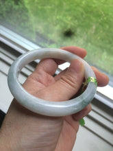 Load image into Gallery viewer, 56.4mm Type A 100% Natural light green Jadeite Jade bangle Q32