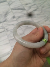 Load image into Gallery viewer, 56.4mm Type A 100% Natural light green Jadeite Jade bangle Q32