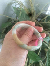 Load image into Gallery viewer, 52.6mm 100% natural Type A green/yellow/white jadeite jade bangle Z16