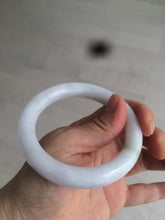 Load image into Gallery viewer, 55mm 100% natural Type A light purple/white round cut jadeite jade bangle Z109