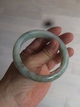 Load image into Gallery viewer, 56mm 100% natural Type A light green jadeite jade bangle Z108