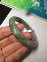 Load image into Gallery viewer, 56.7mm certified 100% natural type A green/yellow jadeite jade bangle AC67-2737