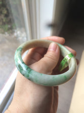 Load image into Gallery viewer, 57.5mm Certified Type A 100% Natural sunny green/yellow Jadeite Jade bangle W61-5522