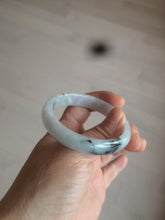 Load image into Gallery viewer, 51mm Certified Type A 100% Natural light purple/white with green floating flowers oval Jadeite Jade bangle N91-2400