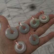 Load image into Gallery viewer, 24.7-29.8mm Type A 100% Natural green/white (green floating flower) Jadeite Jade Safety Guardian Button donut Pendant group AC24