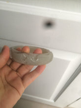 Load image into Gallery viewer, 63.6mm 100% natural light pale pink/gray Quartzite (Shetaicui jade) Phoenix and Peony bangle XY8