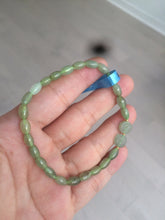 Load image into Gallery viewer, 100% natural green/white Icy watery type A jadeite jade olive+ancient Chinese coin/four-leaf clover bead bracelet AS32