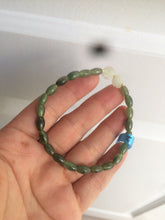 Load image into Gallery viewer, 100% natural green/white Icy watery type A jadeite jade olive+ancient Chinese coin/four-leaf clover bead bracelet AS32