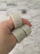 Load image into Gallery viewer, 100% Natural beige with brown flying dandelions nephrite Jade men's thumb ring HE10