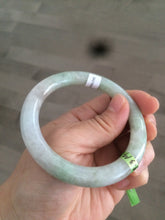 Load image into Gallery viewer, 55mm 100% natural certified light green/purple round cut jadeite jade bangle U18-1151