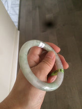 Load image into Gallery viewer, 55mm 100% natural certified light green/purple round cut jadeite jade bangle U18-1151