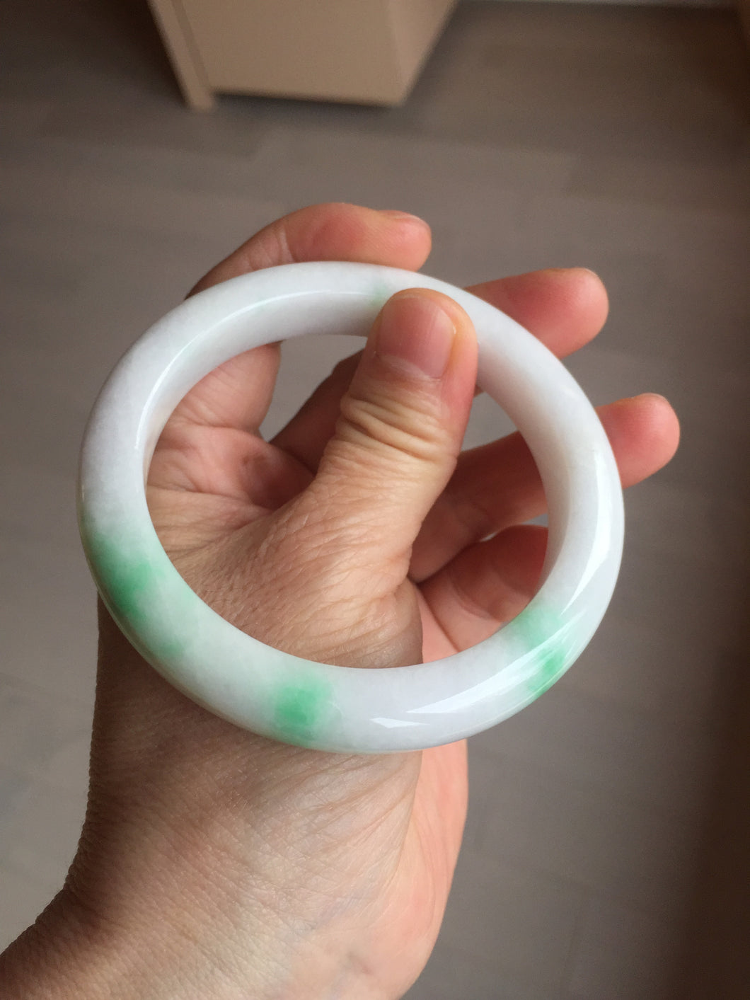 卖了 58.8mm Certified Type A 100% Natural sunny green/white(白底青) Jadeite Jade bangle AM99-2811