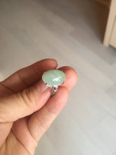 Load image into Gallery viewer, 100% natural type A light green four-prong jadeite jade ring X139
