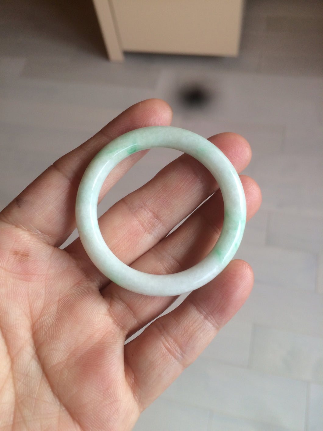 35-38mm Type A 100% Natural sunny green/white Jadeite Jade kids bangle /scarf button group BF100