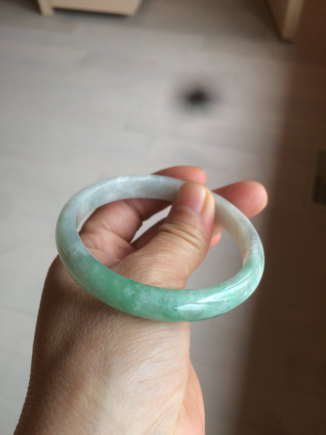 56.9mm certified 100% natural Type A sunny green jadeite jade bangle L150-5348