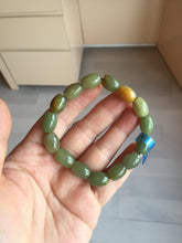 Load image into Gallery viewer, 100% Natural 12x9mm green/yellow olives shape seed material (河磨玉，和田玉籽料) Hetian Jade bead bracelet group HE92
