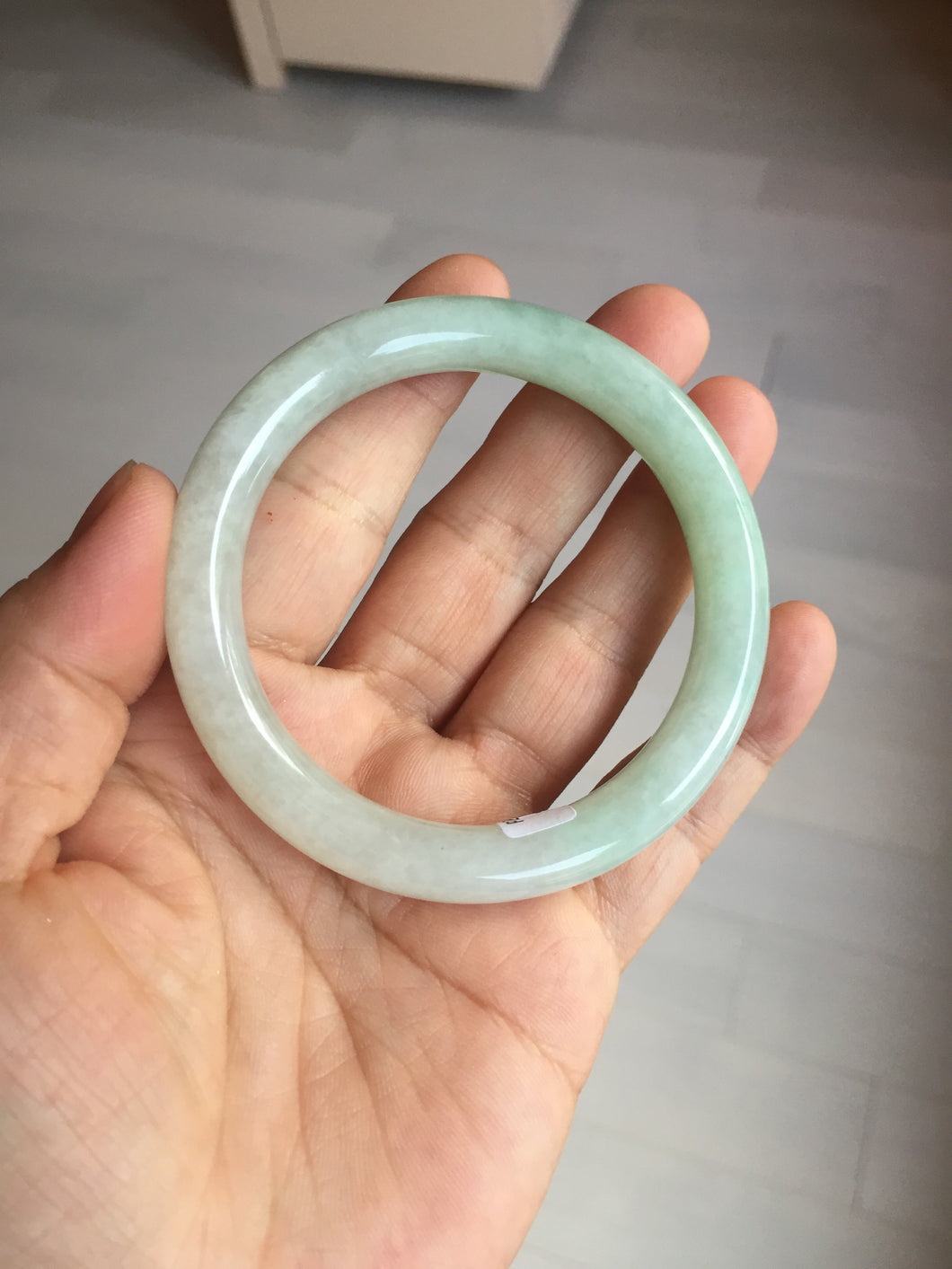 53.7mm certified natural 100% natural Type A light green round cut jadeite jade bangle BP6-4993