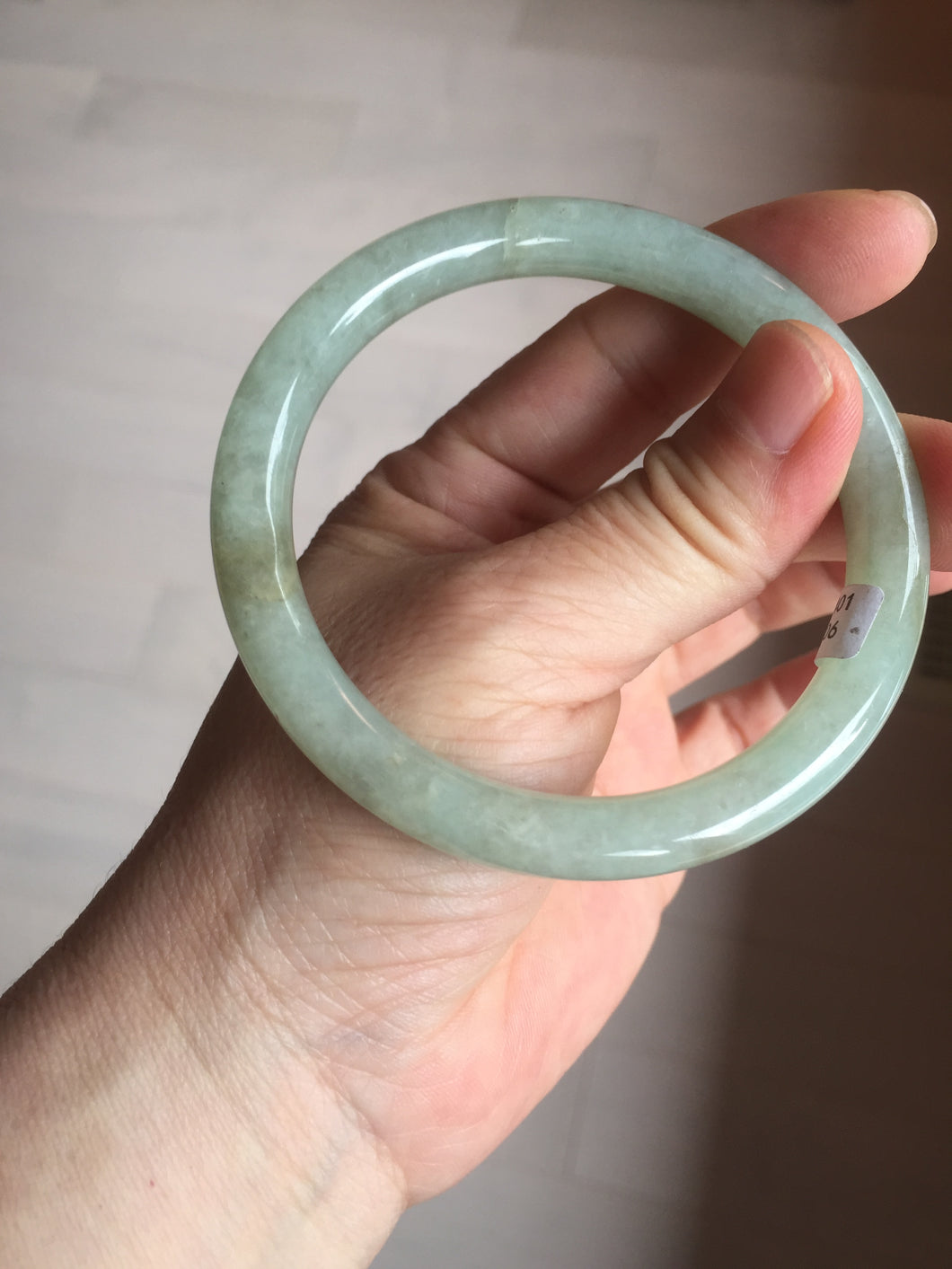 57.5mm Certified Type A 100% Natural light green/brown round cut Jadeite Jade bangle AR112-4506