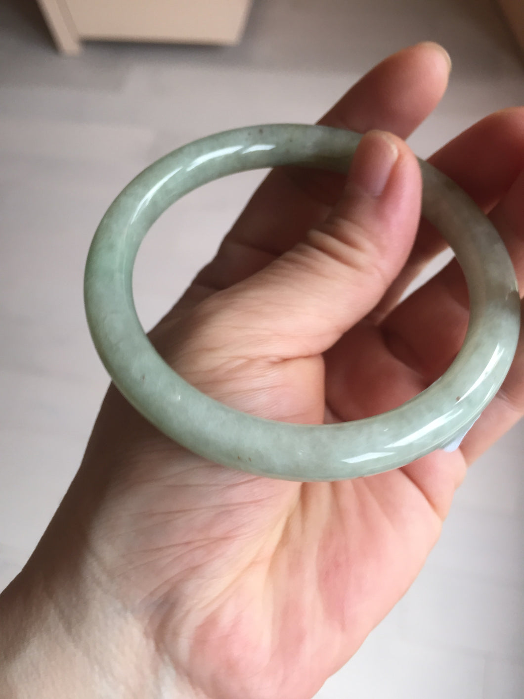 58.4mm Certified Type A 100% Natural light green/brown round cut Jadeite Jade bangle AR107-4510