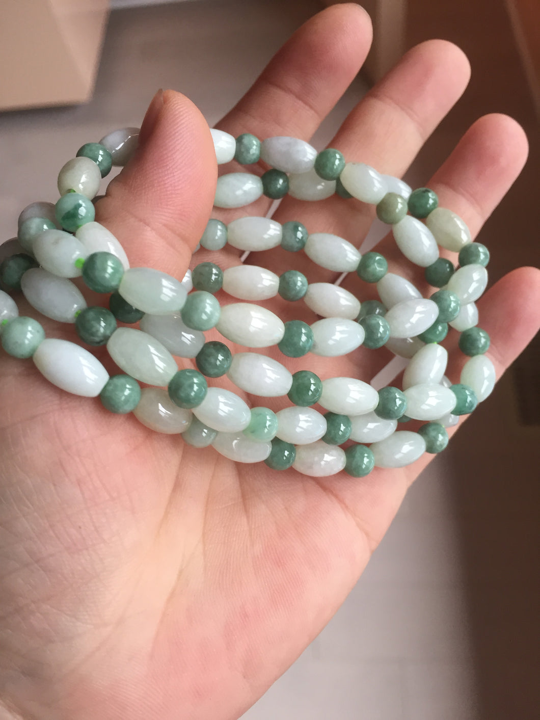 100% natural type A light green jadeite jade beads bracelet group BQ76