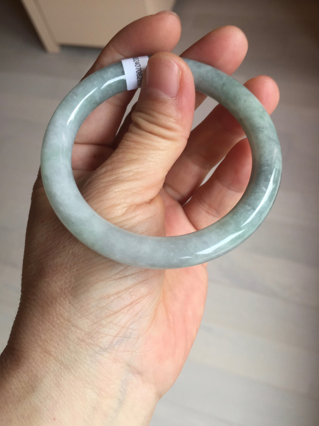 54mm Certified Type A 100% Natural  light green round cut Jadeite Jade bangle Y161-2850