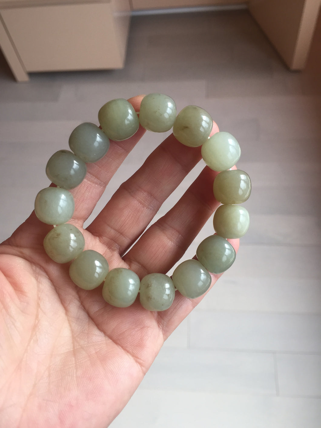 14x13.2mm 100% Natural light green/brown vintage style nephrite Hetian Jade bead bracelet HE89