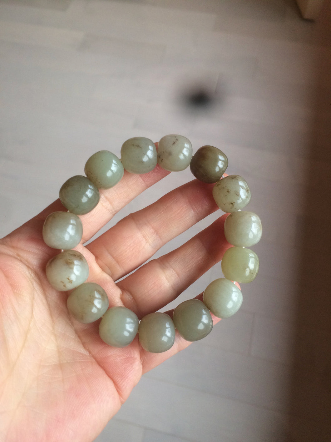 14x13mm 100% Natural light green/gray/brown with brown flying dandelions vintage style nephrite Hetian Jade bead bracelet HE84