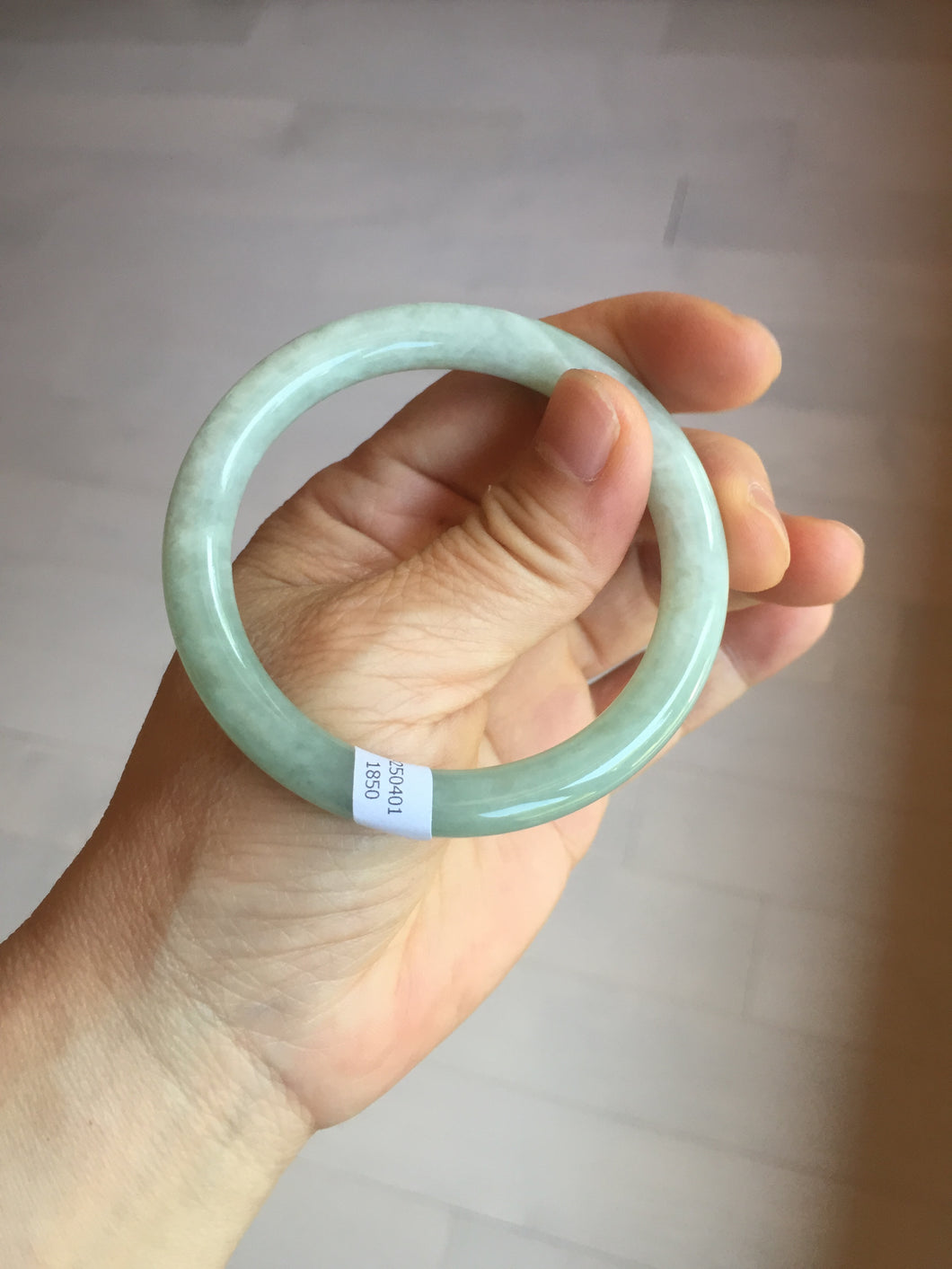 53mm Certified Type A 100% Natural light green round cut Jadeite bangle PC133-1850