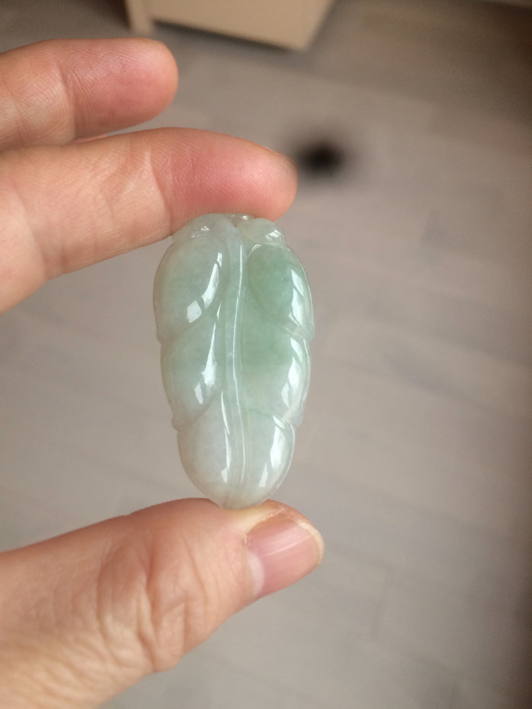 Certified type A 100% Natural icy watery green Jadeite Jade leaf pendant BH59-2-2610