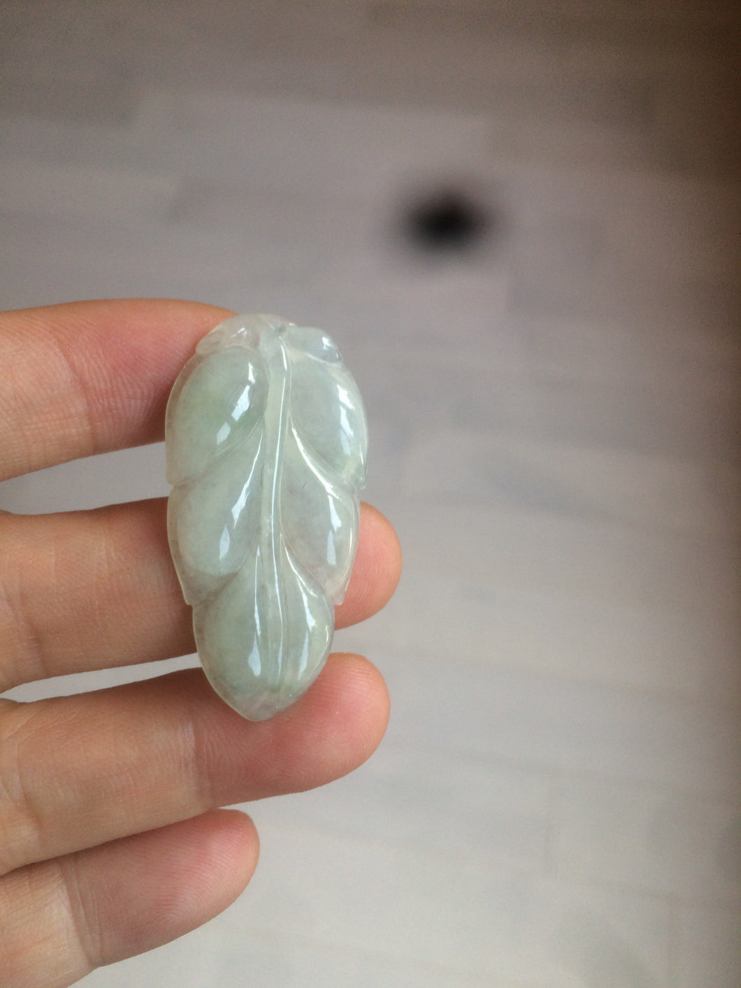 Certified type A 100% Natural icy watery green Jadeite Jade leaf pendant AY22