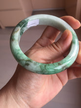 Load image into Gallery viewer, 57.7mm certified 100% natural type A sunny green/black jadeite jade bangle AU52-0234
