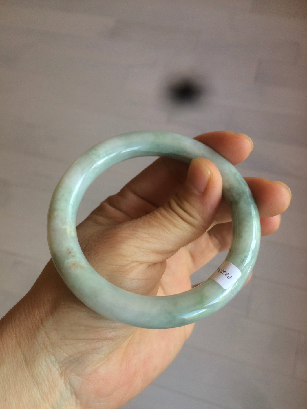 56.5mm Certified 100% natural Type A light green round cut jadeite jade bangle R91-4067