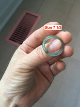 Load image into Gallery viewer, 100% natural type A ice watery dark green/gray/black(冰油青) jadeite jade band ring AU83
