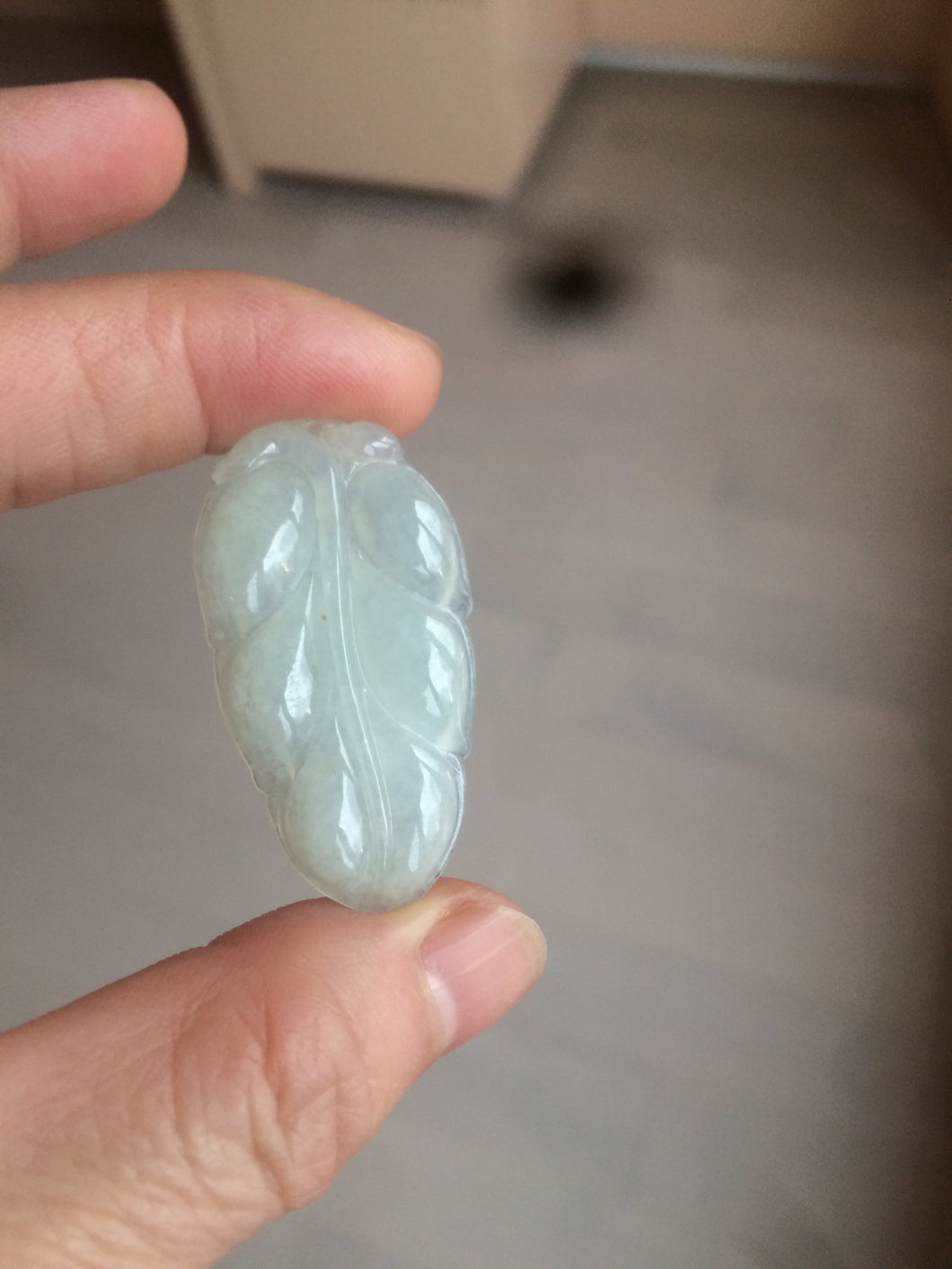 Certified type A 100% Natural icy watery green Jadeite Jade leaf pendant BH59-4-2608