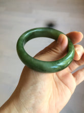 Load image into Gallery viewer, 52.7mm 100% Natural dark green/black nephrite Hetian Jade (和田碧玉) bangle HF36
