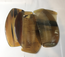 Load image into Gallery viewer, 10x5cm 100% Natural black brown yellow Buffalo Horn half moon Comb with flaws group NJ1
