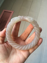 Load image into Gallery viewer, 60.5mm 100% natural light pink Quartzite (Shetaicui jade) carved Bow knot and twist style bangle XY110
