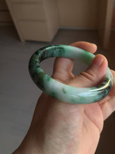 Load image into Gallery viewer, 56mm certified Type A 100% Natural sunny green/dark green/jungle green/light purple Jadeite Jade bangle AQ85-7885
