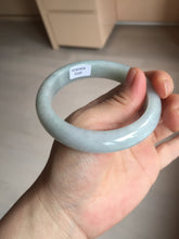 Load image into Gallery viewer, 57.5mm Certified 100% natural Type A light green white jadeite jade bangle B116-5269
