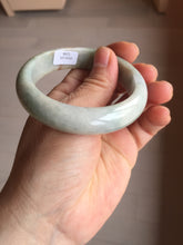 Load image into Gallery viewer, 53.8mm 100% natural Type A light green/red/yellow “Beauty’s Face Scarred” jadeite jade bangle PA39-5298
