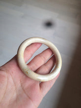 Load image into Gallery viewer, 53.8mm 100% natural beige yellow pink Coral Jade (珊瑚玉) bangle XY63
