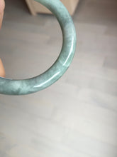 Load image into Gallery viewer, 54mm Certified Type A 100% Natural  light green round cut Jadeite Jade bangle Y161-2850
