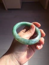 Load image into Gallery viewer, 56mm 100% Natural type A green/gray carved flowers and golden-painted Jadeite Jade bangle PB249-5681
