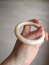 Load image into Gallery viewer, 52.8mm 100% natural beige yellow white round cut Coral Jade (珊瑚玉) bangle SY70
