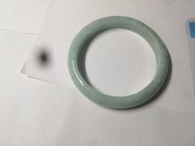 Load image into Gallery viewer, 53.7mm certificated Type A 100% Natural light green Jadeite Jade bangle H118-2849
