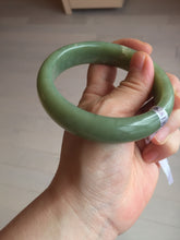 Load image into Gallery viewer, 60.8mm certified 100% Natural green/yellow nephrite Hetian Jade bangle HT48-8448
