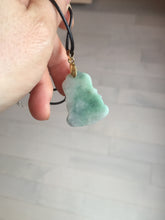 Load image into Gallery viewer, 卖了 100% Natural white sunny green jadeite Jade baby buddha (宝宝佛) pendant group BL19
